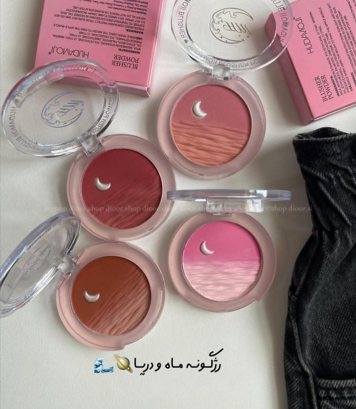 رژگونه ی ماه