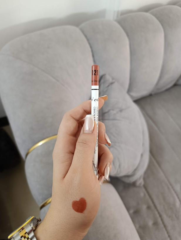 خط لب مدادی آی کلاس